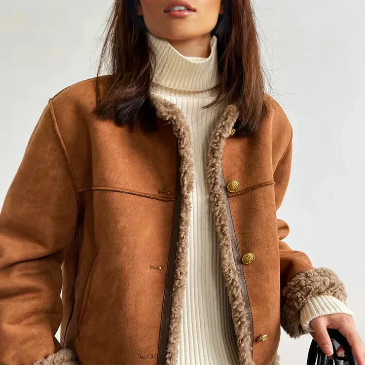 Rosalie - Shearling Button Jakke